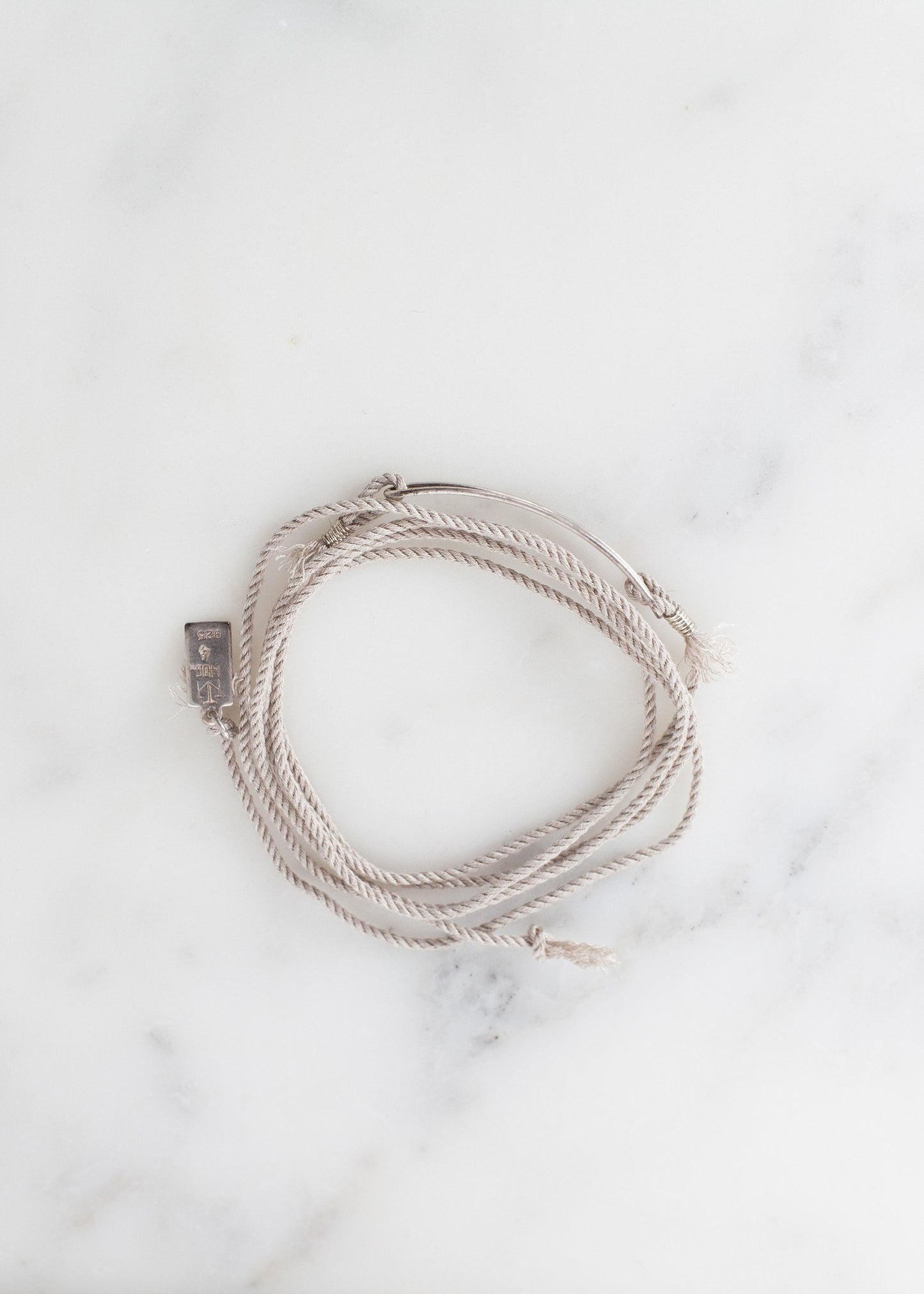 Braceleat 85 in Grey Silk/Silver